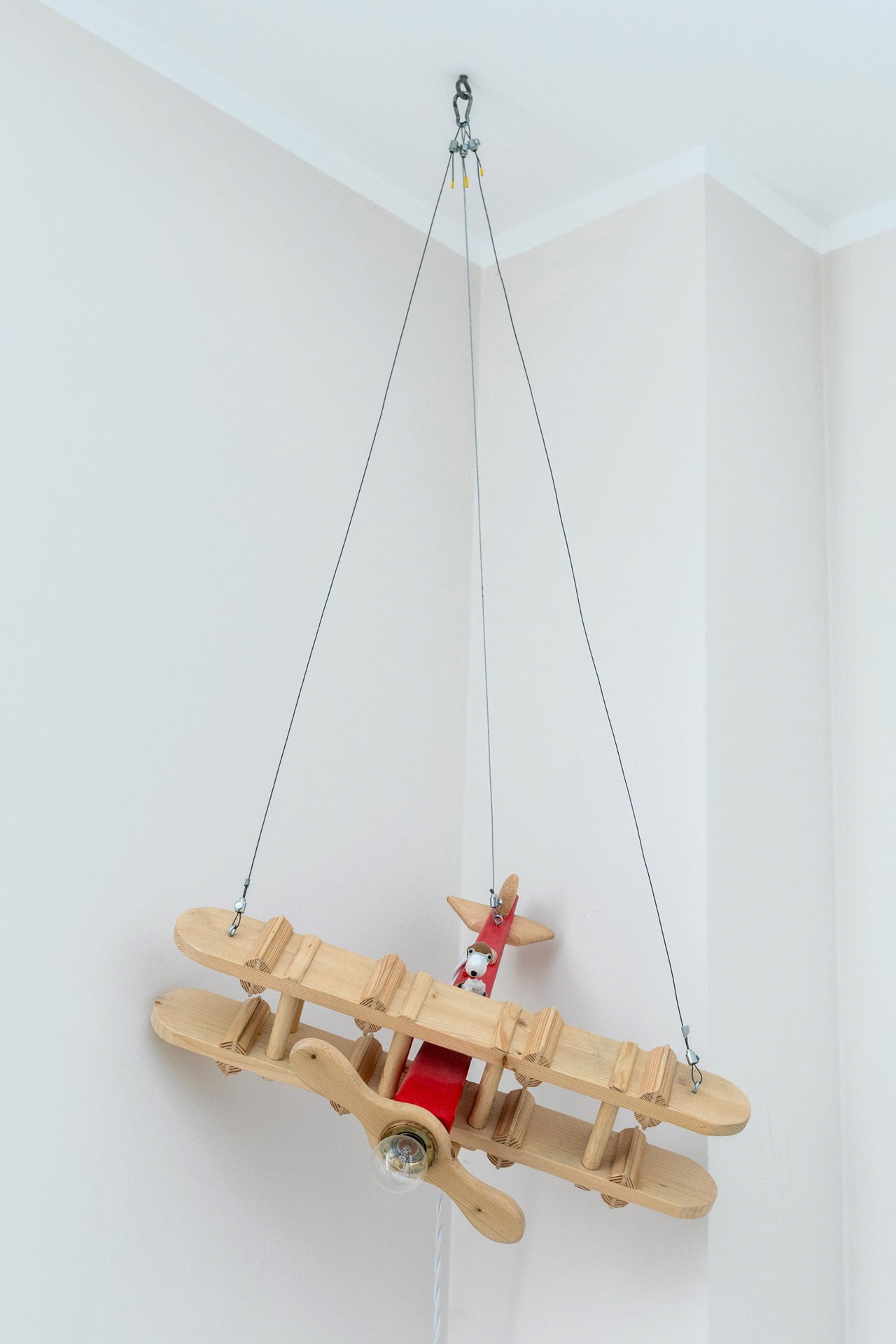 Lampada Aeroplano in legno per cameretta bambini