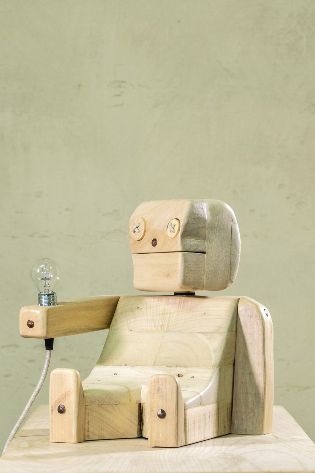 pupazzo lampada da tavolo