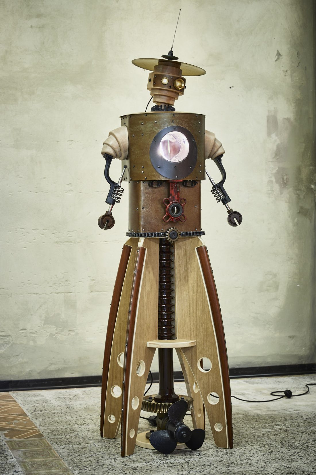 Robot fatto con il cuore