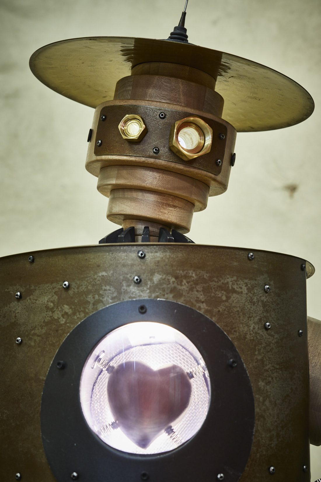 Robot fatto con il cuore