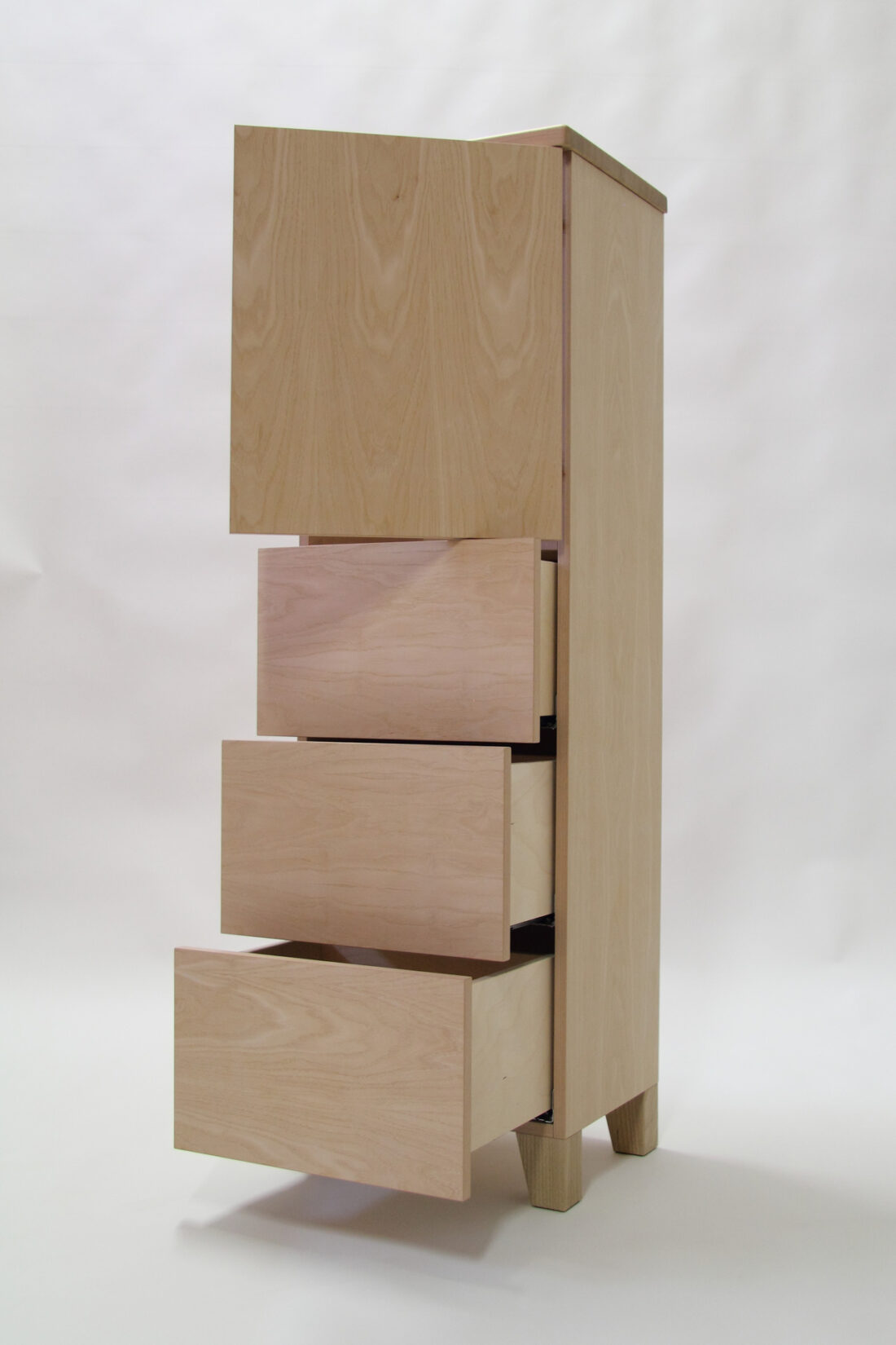 Mobili bagno, sottolavabo e cassettiera in castagno