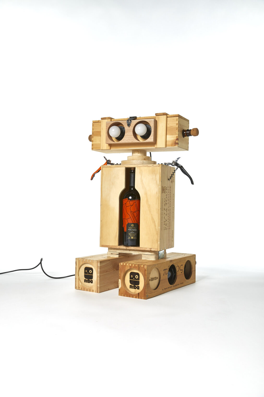 Robovvino - Recycled robot