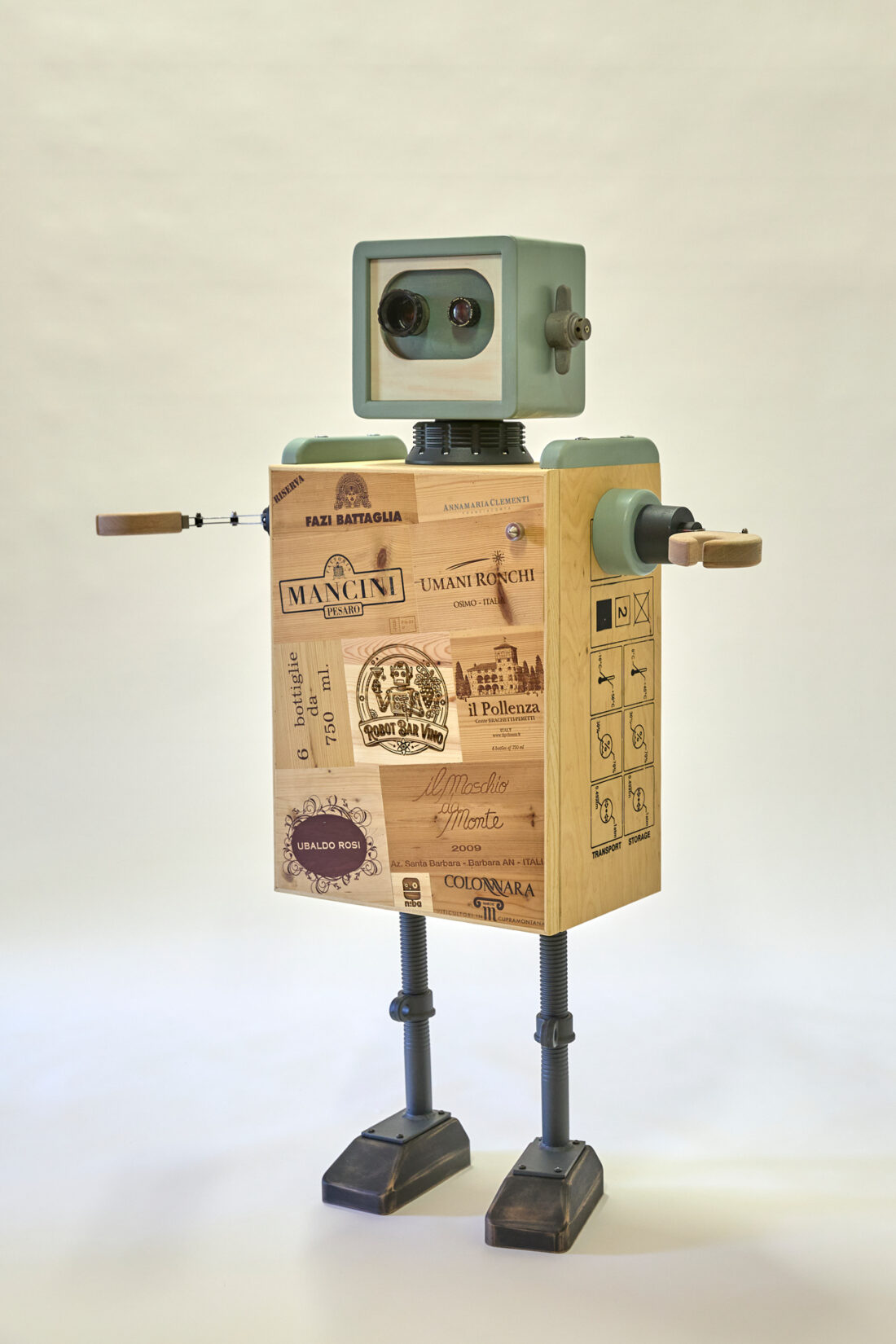 Robot Bar Vino